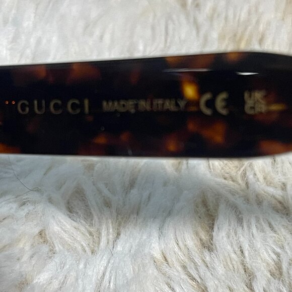 Gucci Soft Cat-Eye / Butterfly Sunglasses in Shiny Dark Havana main image 8